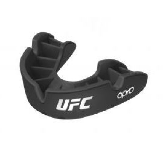 Kids up 10yrs Opro Bronze Self-Fit Mouthguard Black